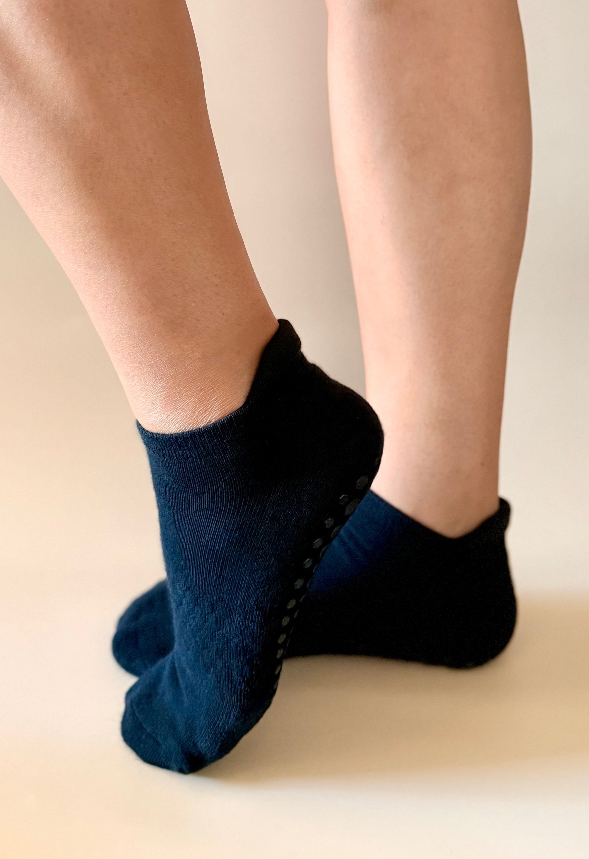 Ankle Grip Sock - Black